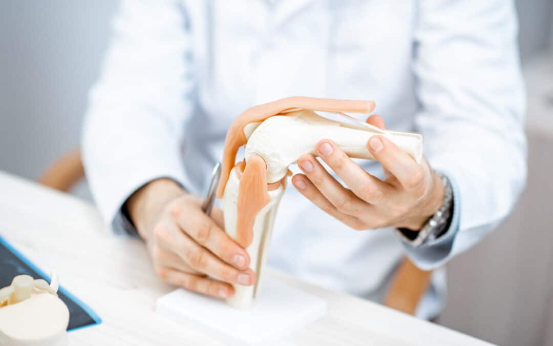 When to See an Orthopaedic Doctor: A Patient Guide